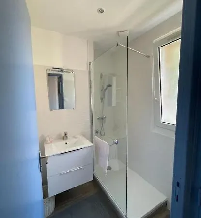 Appartement Le Gabian, Duplex Proche Et Centre *